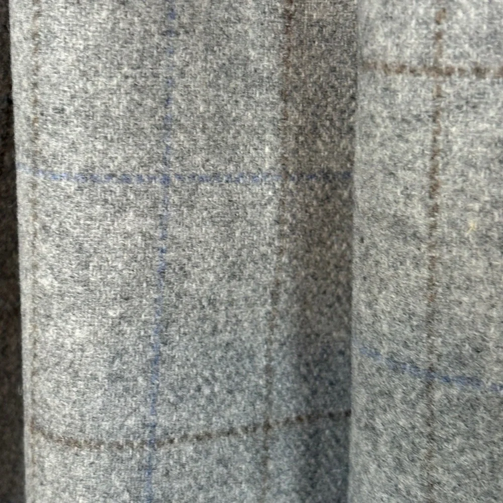 Linea Emmeti Italy Grey Windowpane Plaid Wool Cashmere Blend Fringed Scarf 12x71
